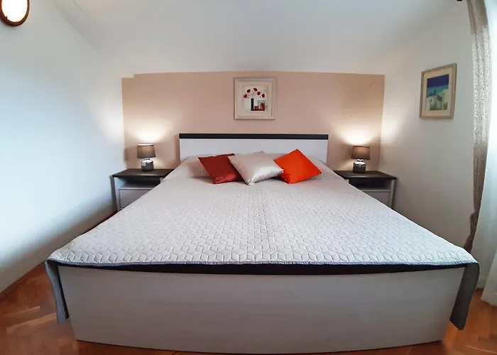 Appartement Zrinka 793 *